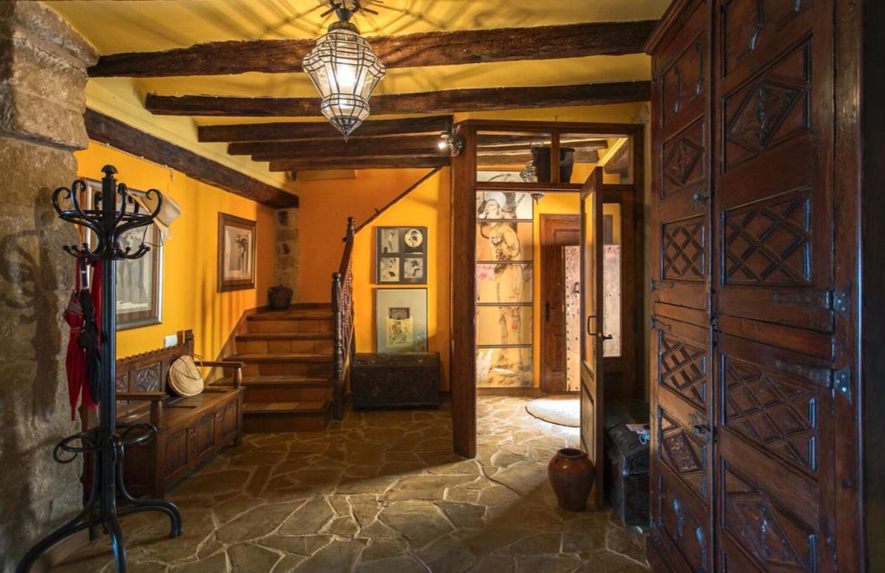 Casa Rumbet Horta de Sant Joan Exterior foto
